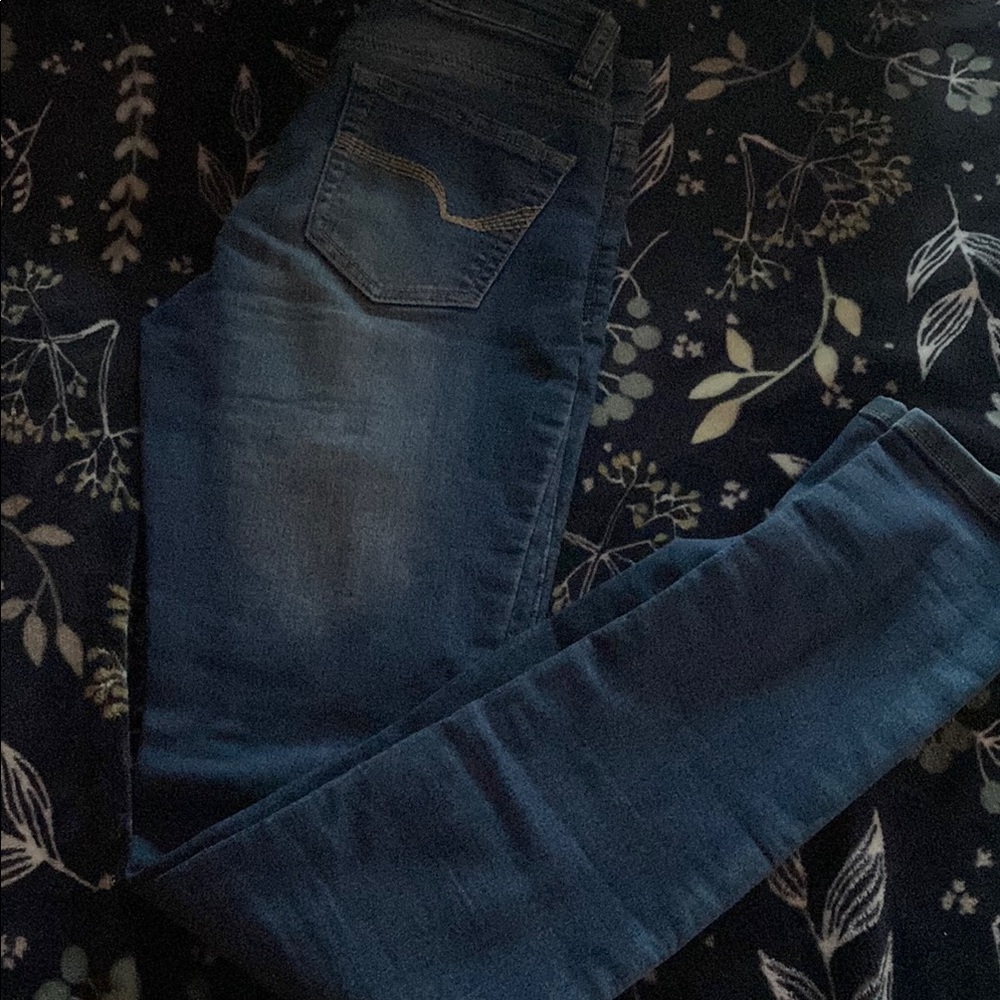 Women's Skinny Jeans in Dark Blue